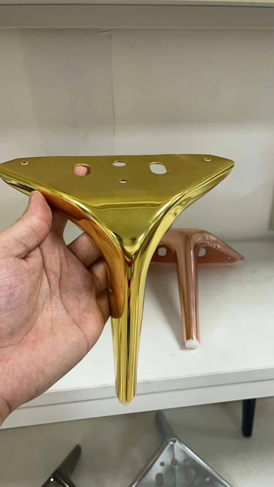 Sofa leg 6"